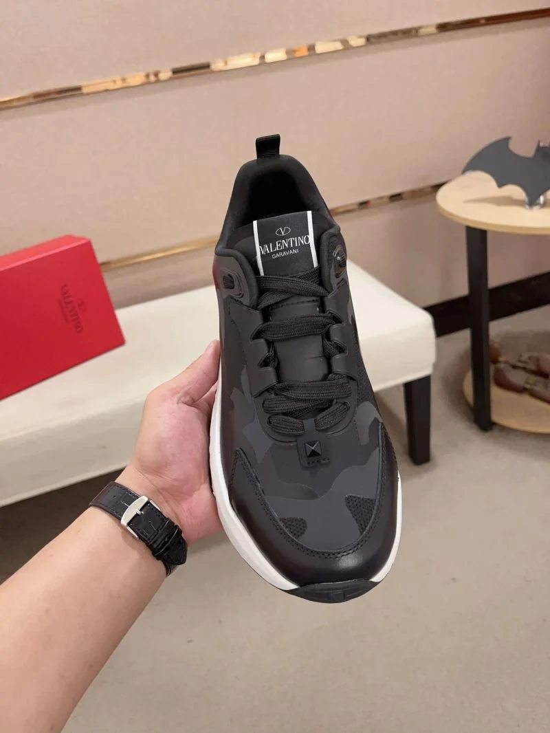 WaterResistant Valentino Rockrunner Shoes 36877