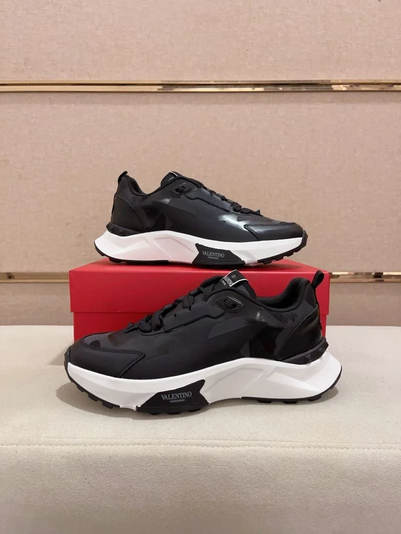 WaterResistant Valentino Rockrunner Shoes 36877