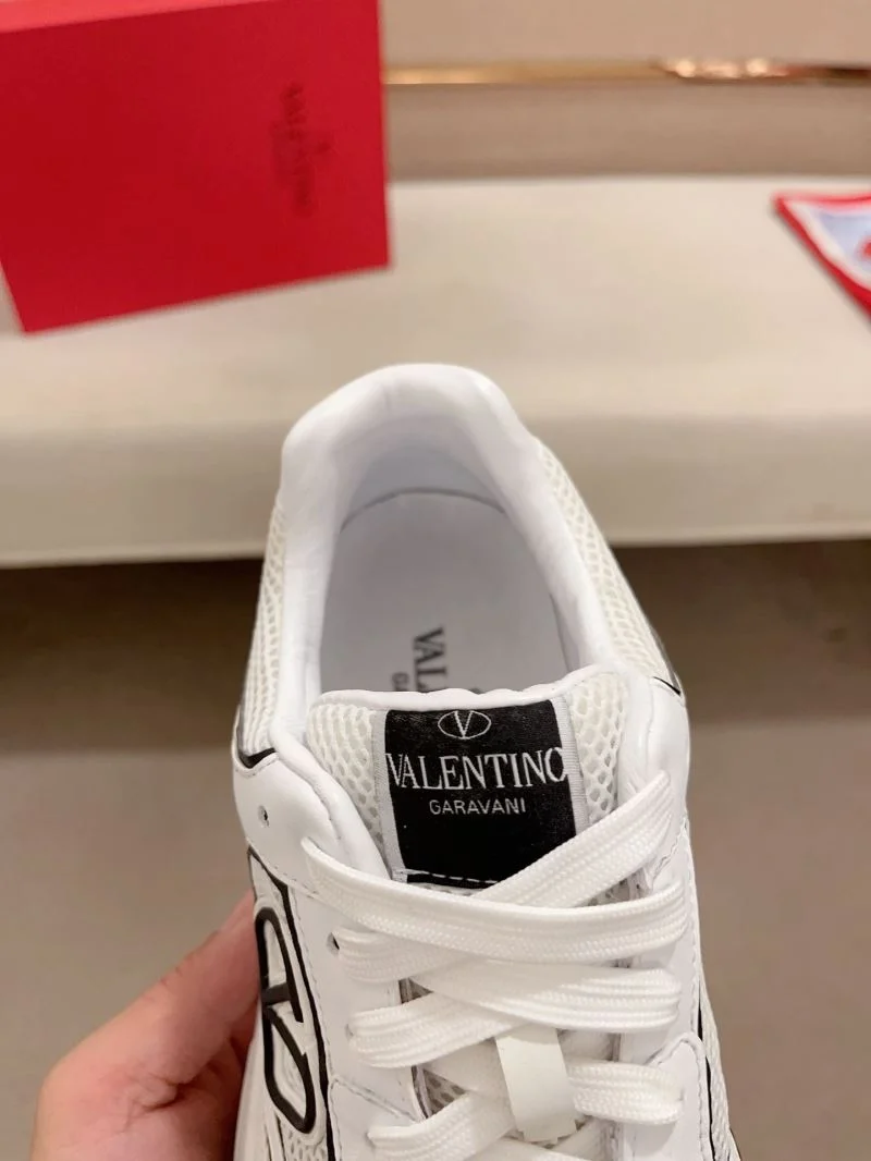 GoAnywhere Valentino Rockrunner Shoes 36866