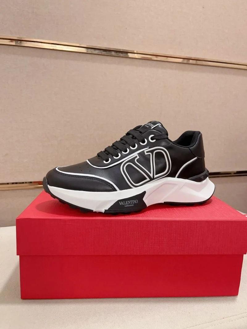 Valentino Rockrunner Shoes Fashionable 36864