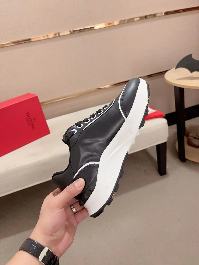 Valentino Rockrunner Shoes Fashionable 36864
