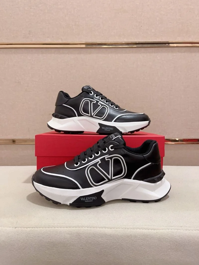 Valentino Rockrunner Shoes Fashionable 36864