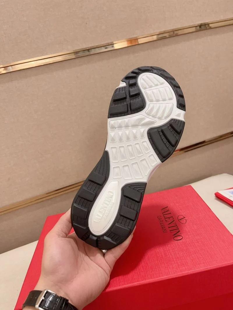 Valentino Rockrunner Shoes Fashionable 36864