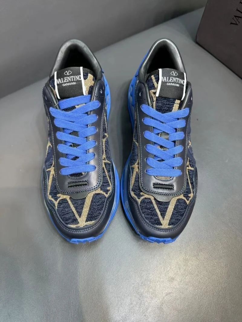 Valentino Rockrunner Shoes Trendsetting 36848