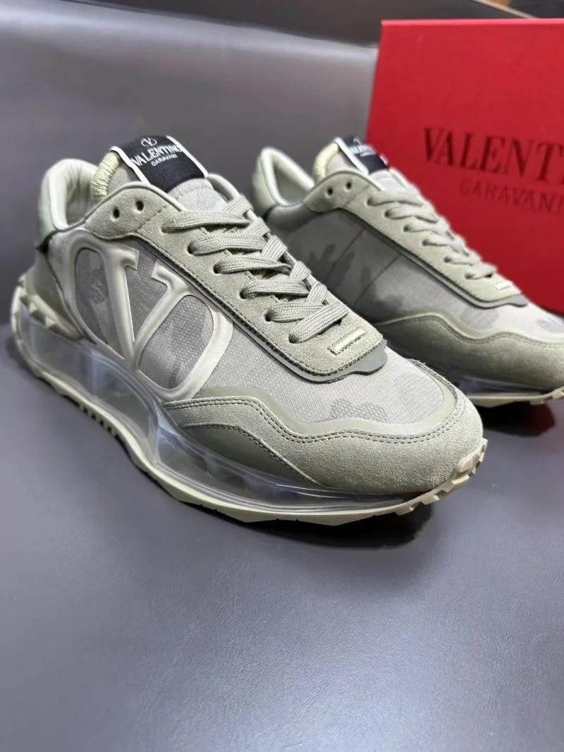 FreshLook Valentino Rockrunner Shoes 36833