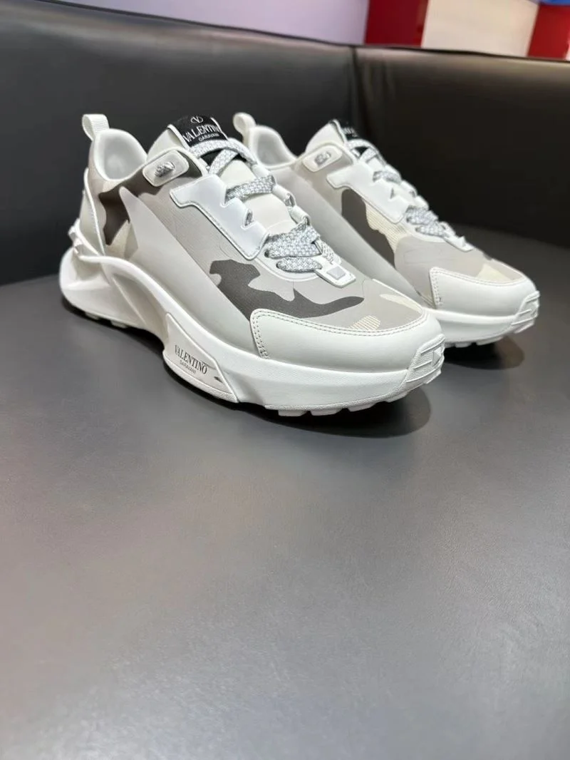 HighQuality Valentino Rockrunner Shoes 36823