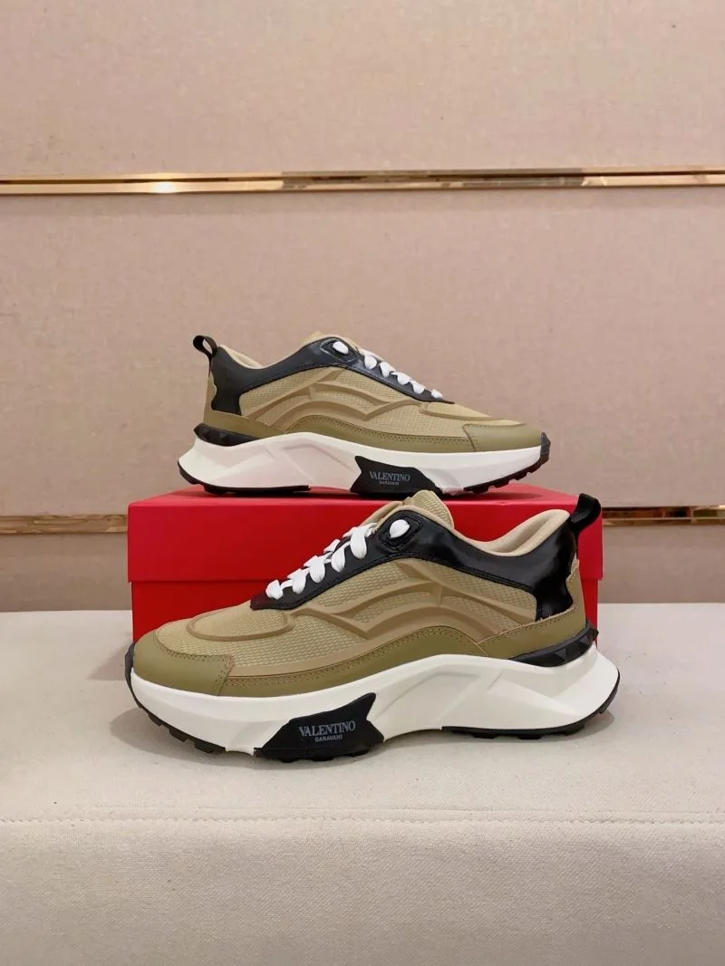 Tailored Valentino Rockrunner Shoes 36832