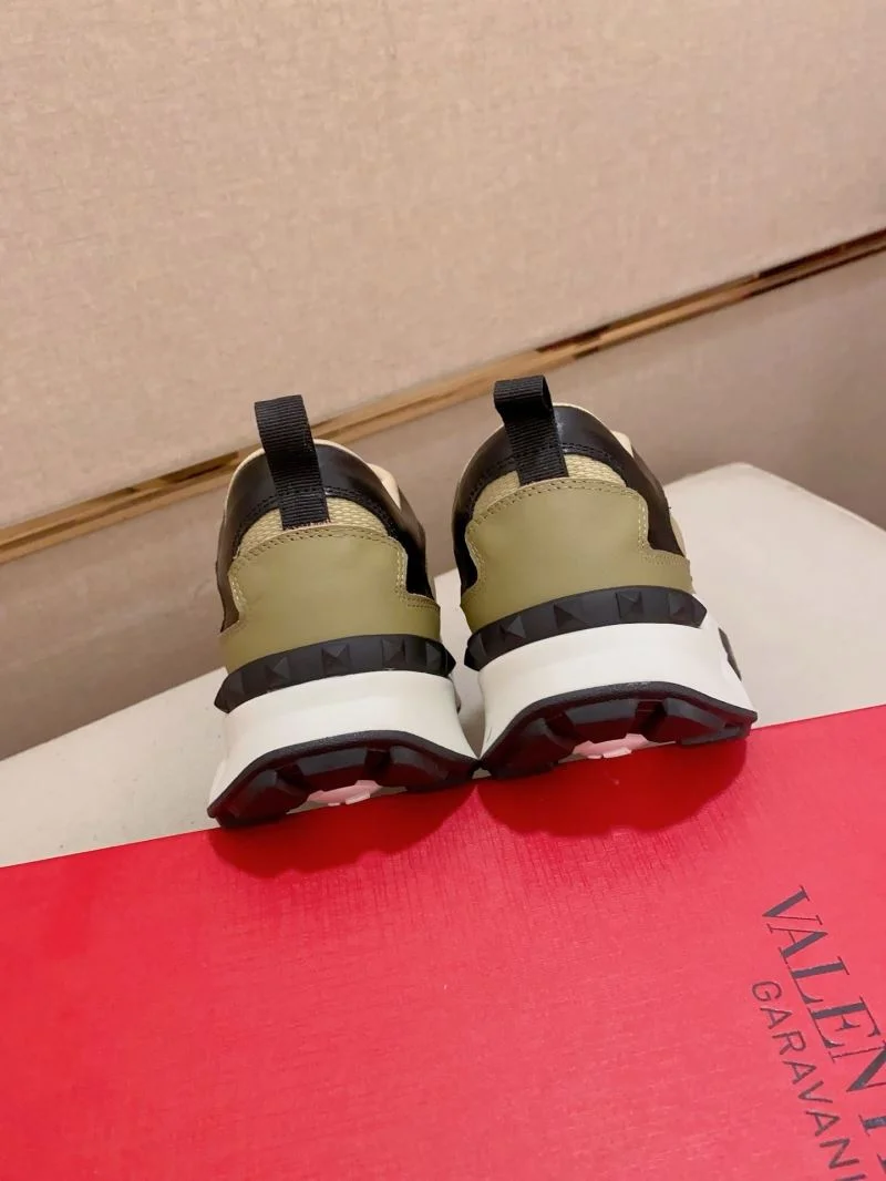 Tailored Valentino Rockrunner Shoes 36832