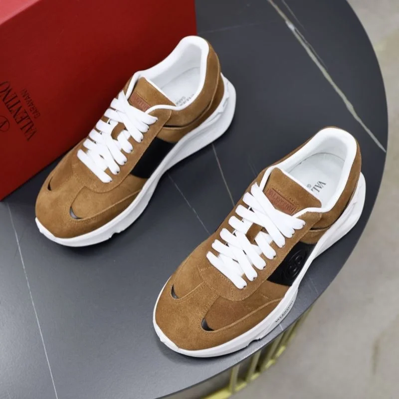 Youthful Valentino Rockrunner Shoes 36842