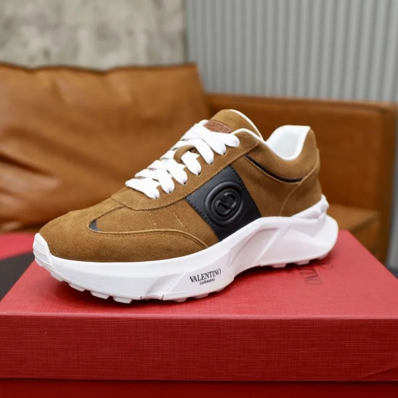 Youthful Valentino Rockrunner Shoes 36842