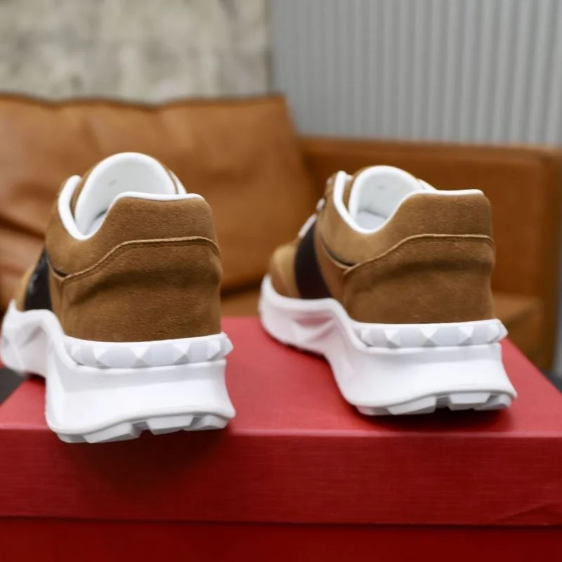 Youthful Valentino Rockrunner Shoes 36842