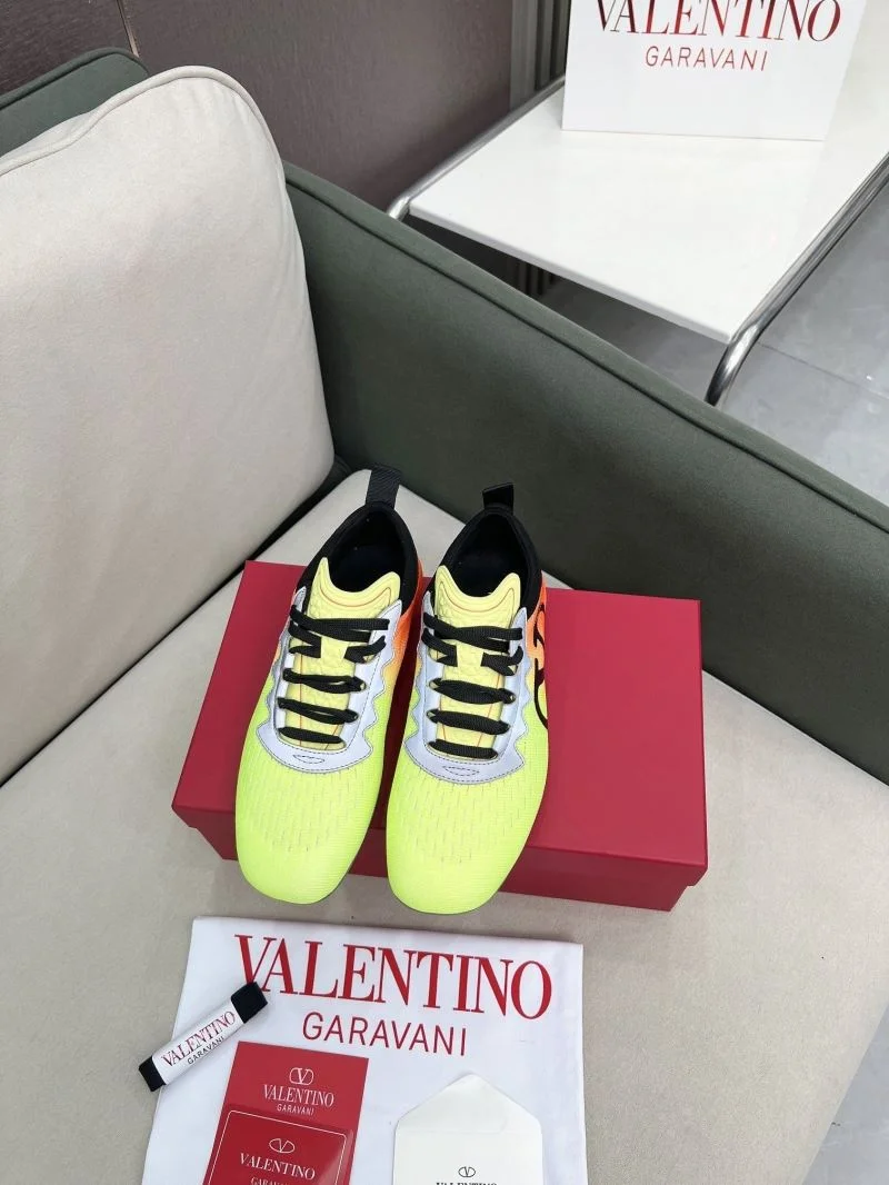Sporty Valentino Rockrunner Shoes 36170