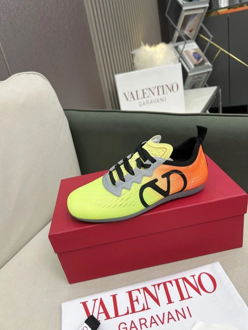 Sporty Valentino Rockrunner Shoes 36170