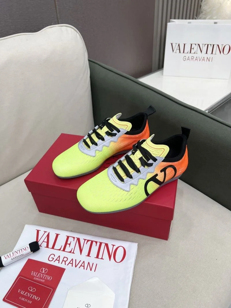 Sporty Valentino Rockrunner Shoes 36170