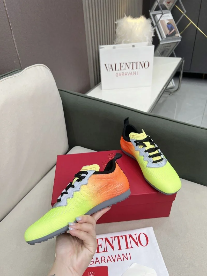 Effortless Valentino Rockrunner Shoes 36164