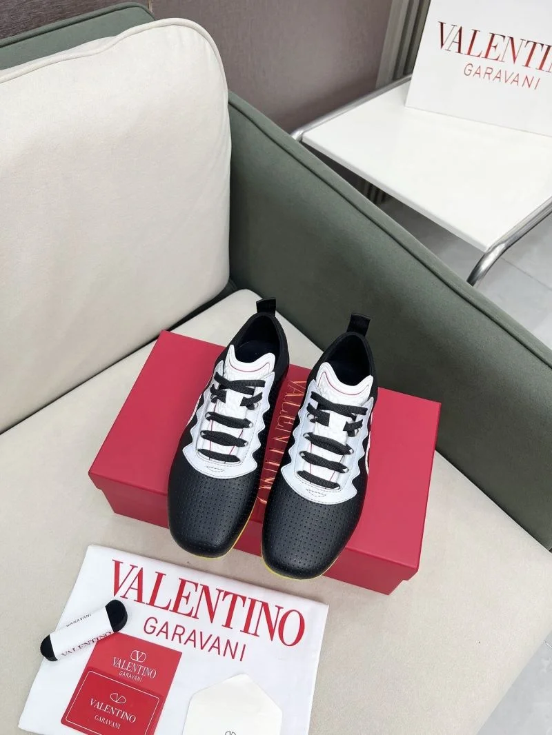 Valentino Rockrunner Shoes Lightweight 36167