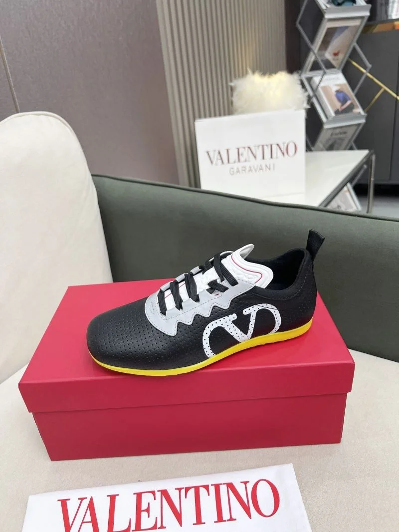 Valentino Rockrunner Shoes Lightweight 36167