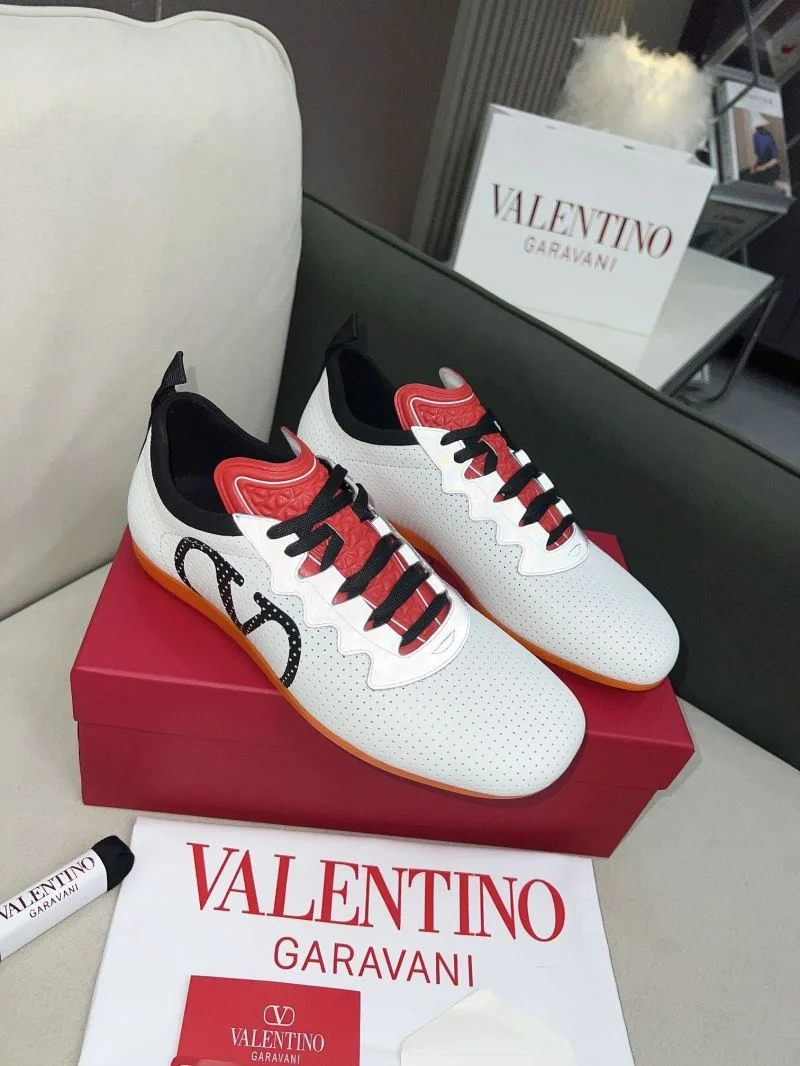 Casual Valentino Rockrunner Shoes 36152