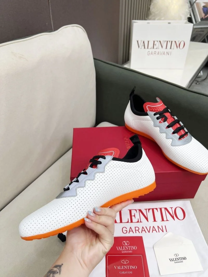 Casual Valentino Rockrunner Shoes 36152