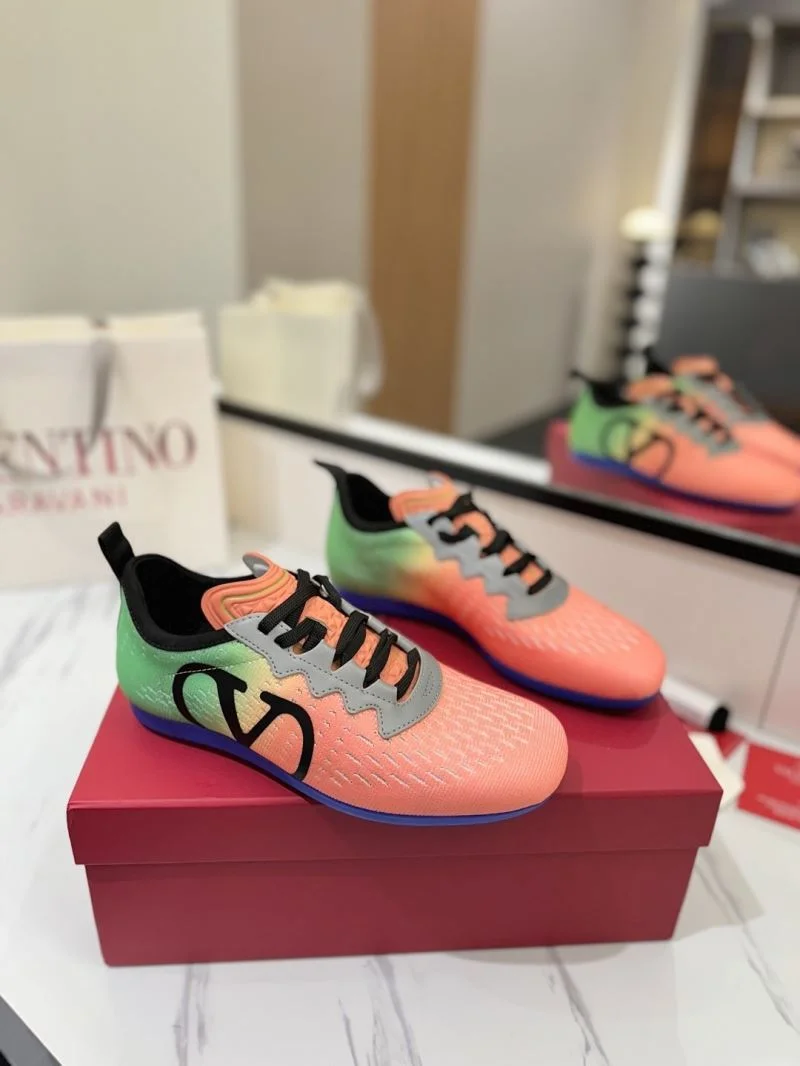 Stretchable Valentino Rockrunner Shoes 36154