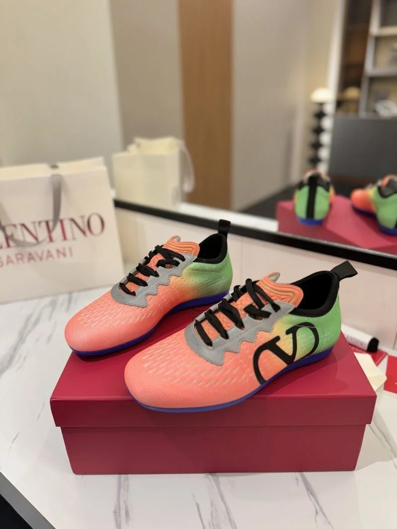 Stretchable Valentino Rockrunner Shoes 36154