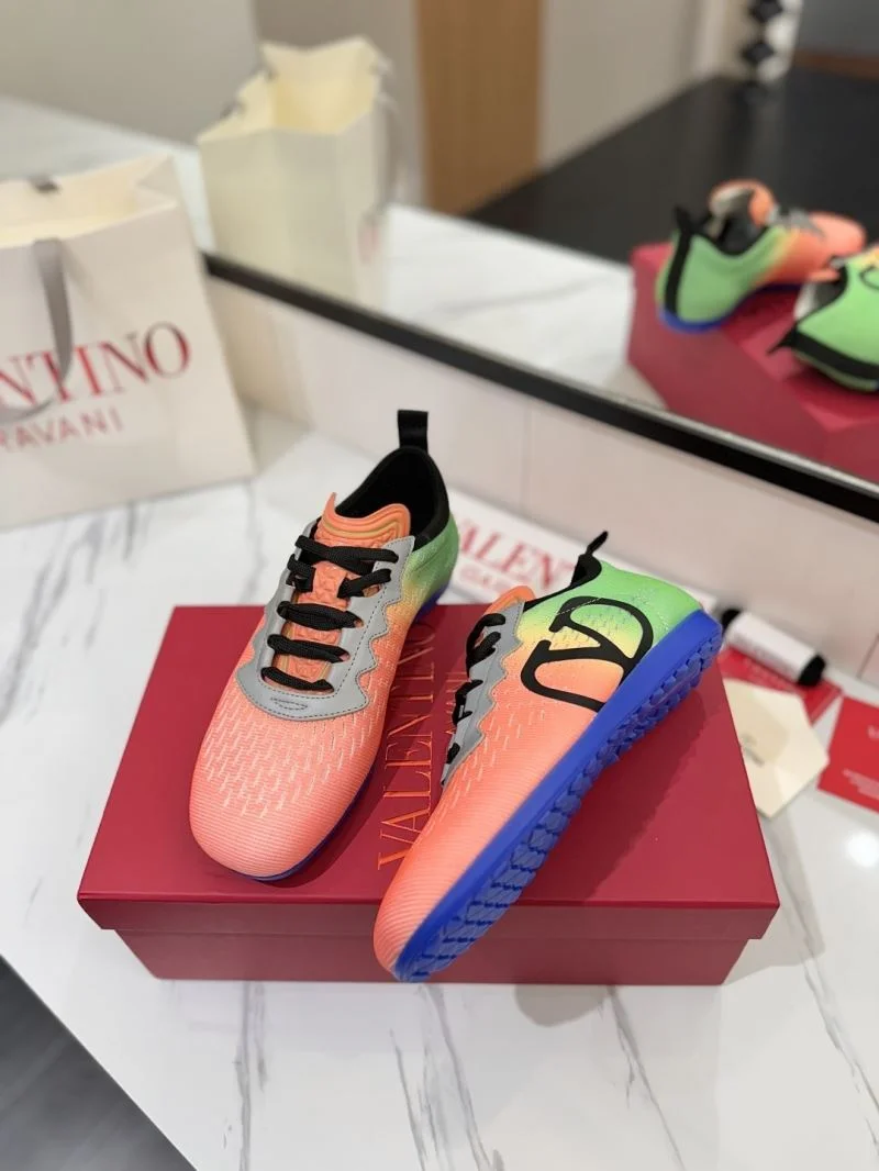 Stretchable Valentino Rockrunner Shoes 36154