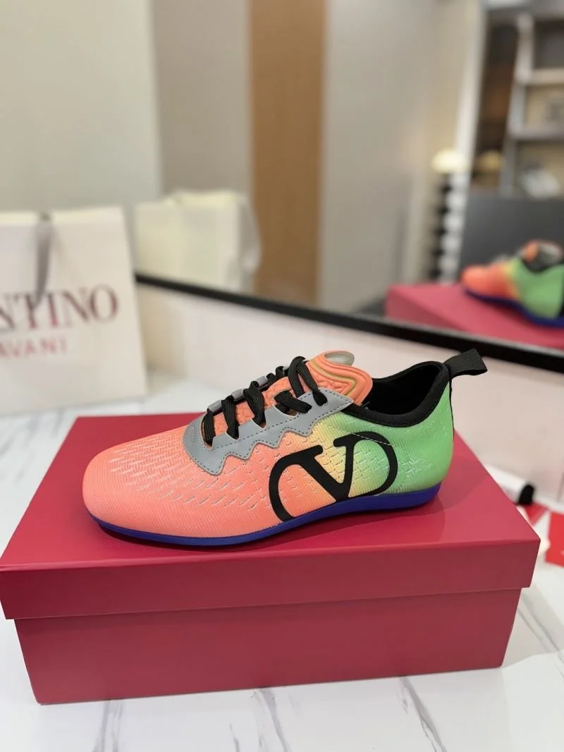 Stretchable Valentino Rockrunner Shoes 36154