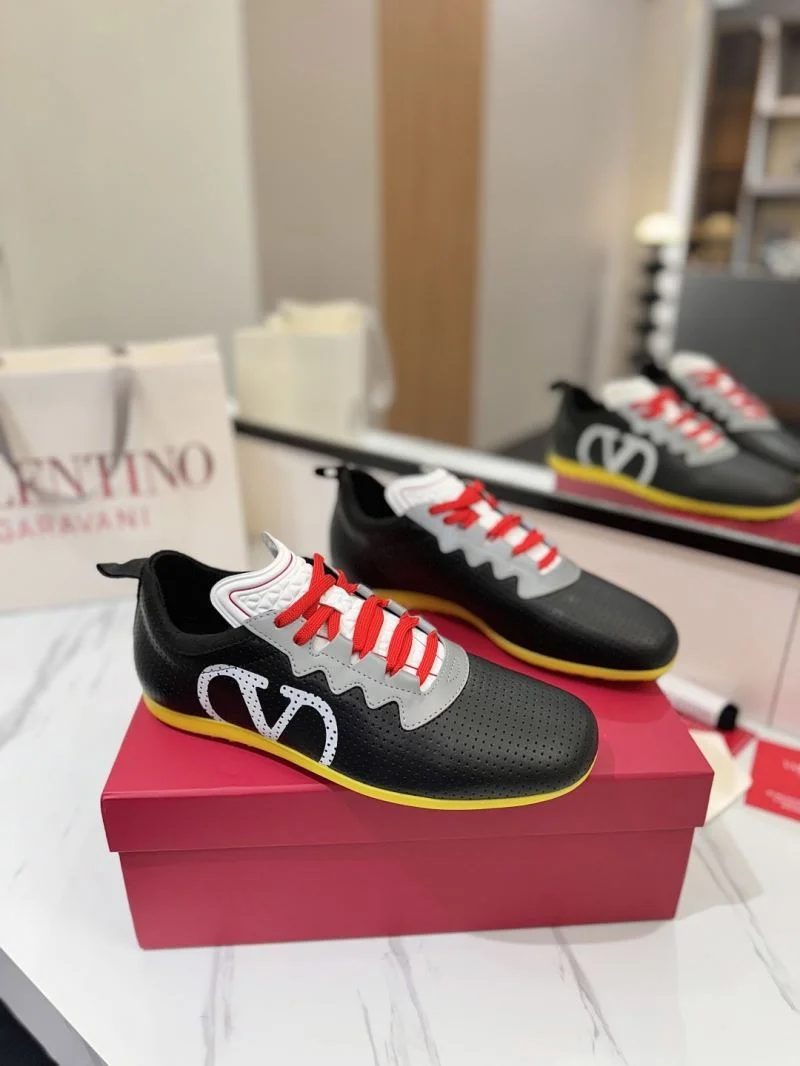 Valentino Rockrunner Shoes Functional 36143