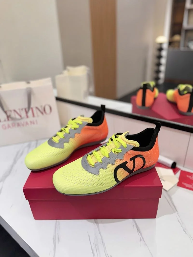 FreshLook Valentino Rockrunner Shoes 36142