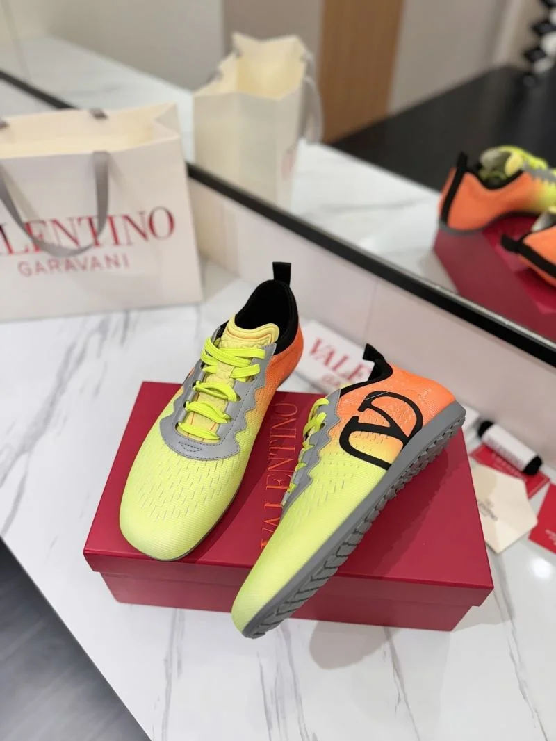 FreshLook Valentino Rockrunner Shoes 36142
