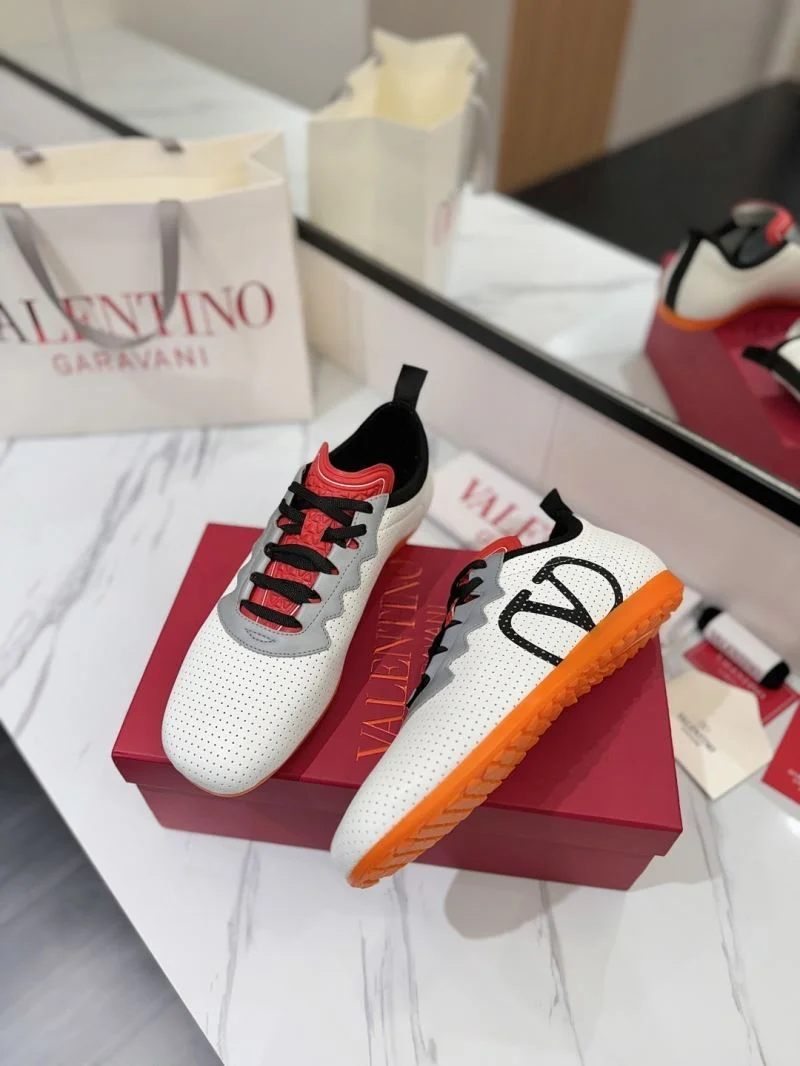 Unisex Valentino Rockrunner Shoes 36139