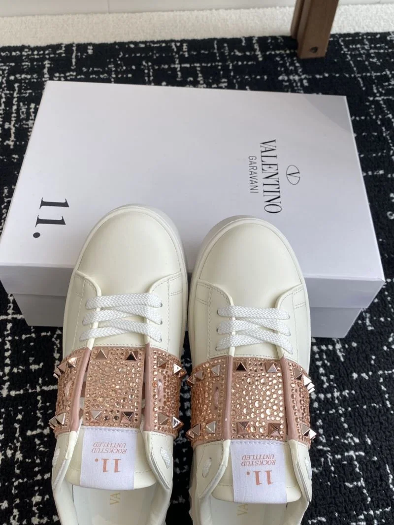 Valentino Rockstud Untitled Shoes Durable 36137
