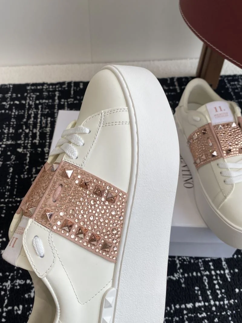 Valentino Rockstud Untitled Shoes Durable 36137