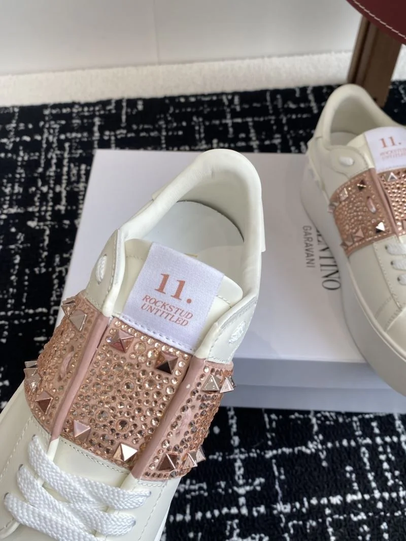Valentino Rockstud Untitled Shoes Durable 36137