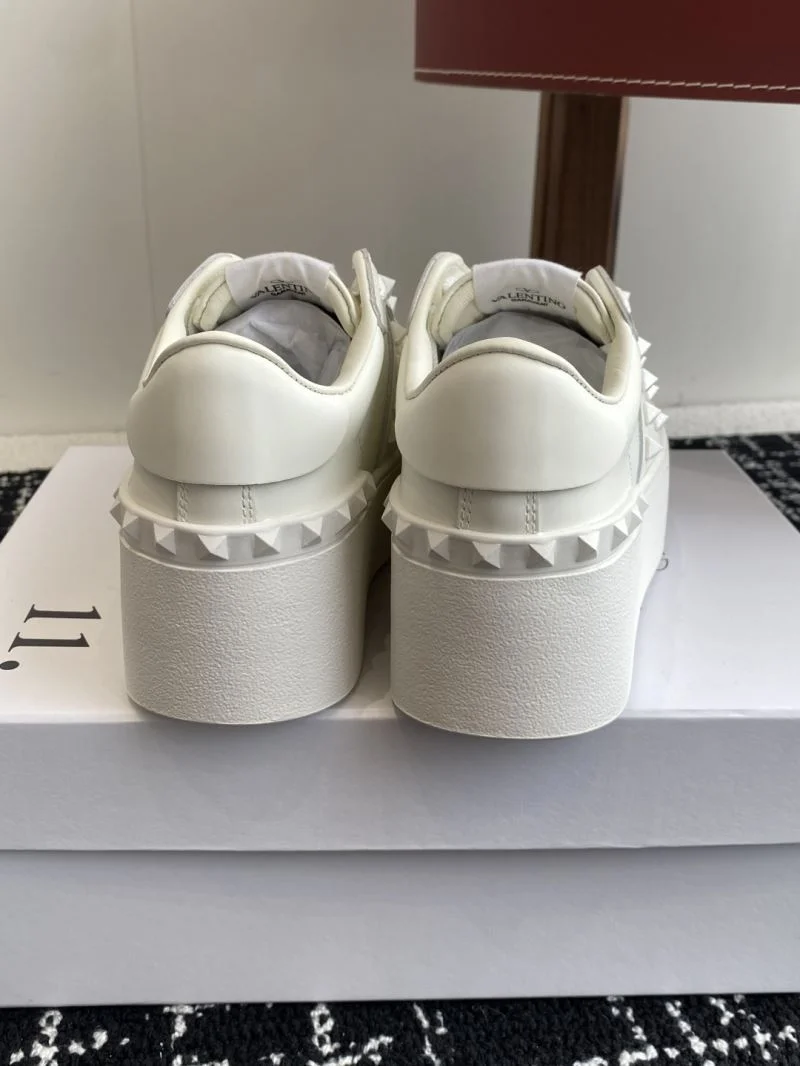 WaterResistant Valentino Rockstud Untitled Shoes 36138