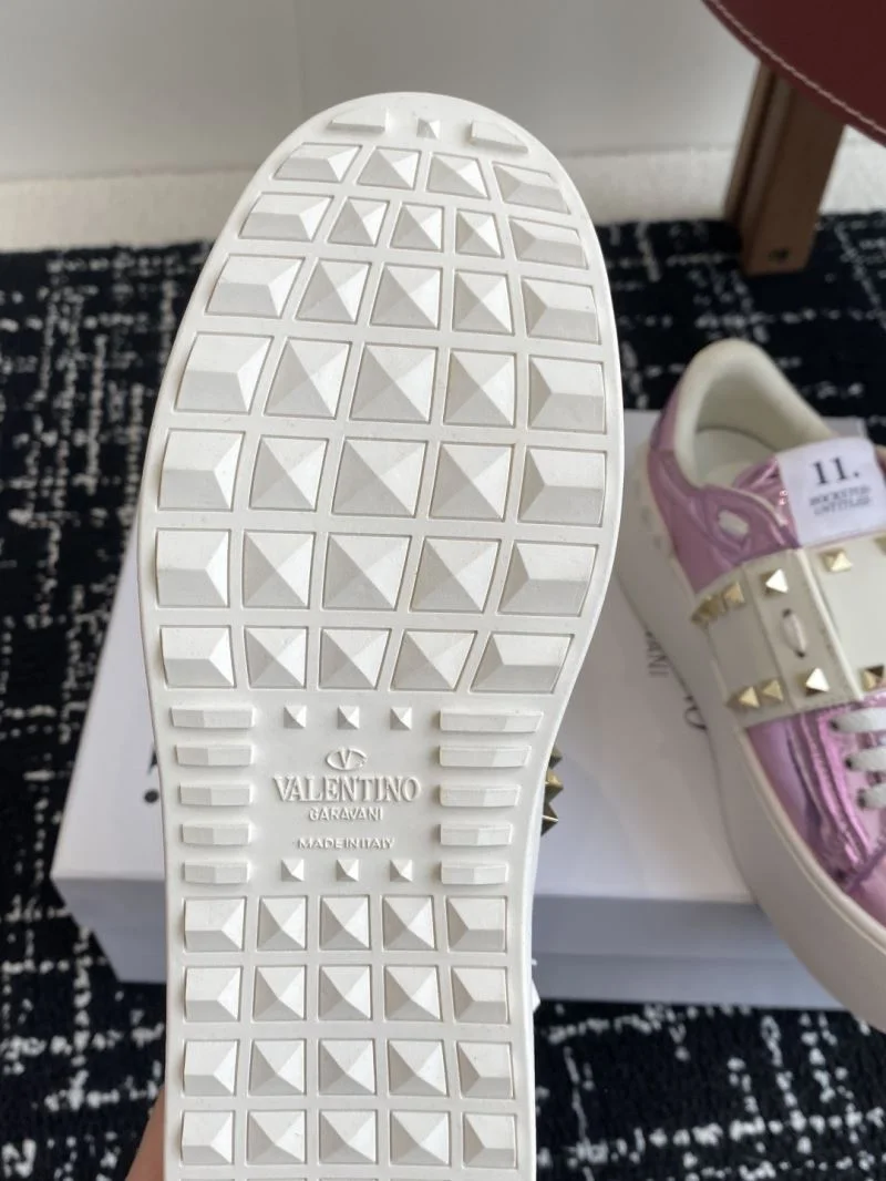 ModernLook Valentino Rockstud Untitled Shoes 36136