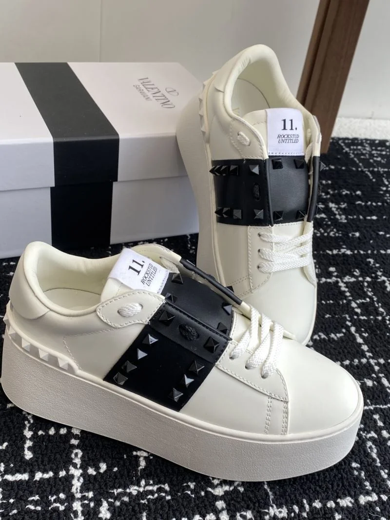 Valentino Rockstud Untitled Shoes Thermal 36133