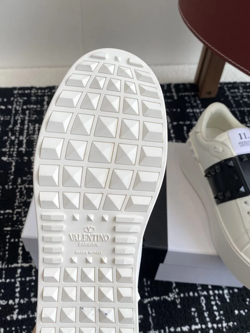 Valentino Rockstud Untitled Shoes Thermal 36133