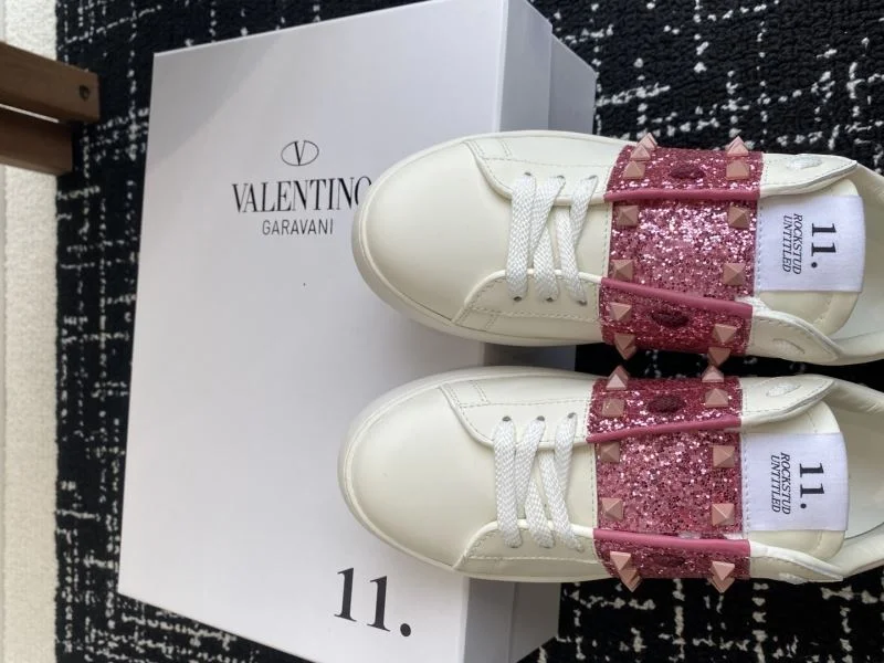 ComfortFit Valentino Rockstud Untitled Shoes 36131