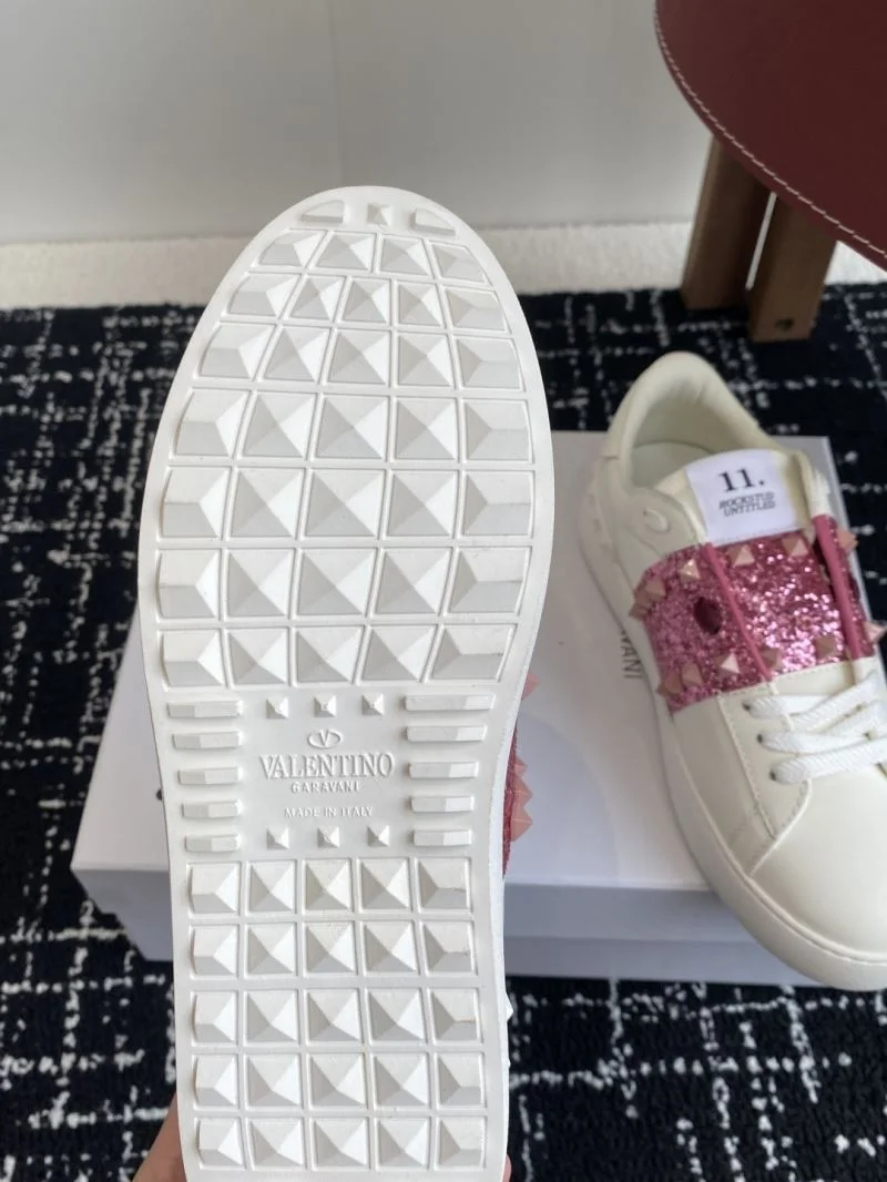 ComfortFit Valentino Rockstud Untitled Shoes 36131