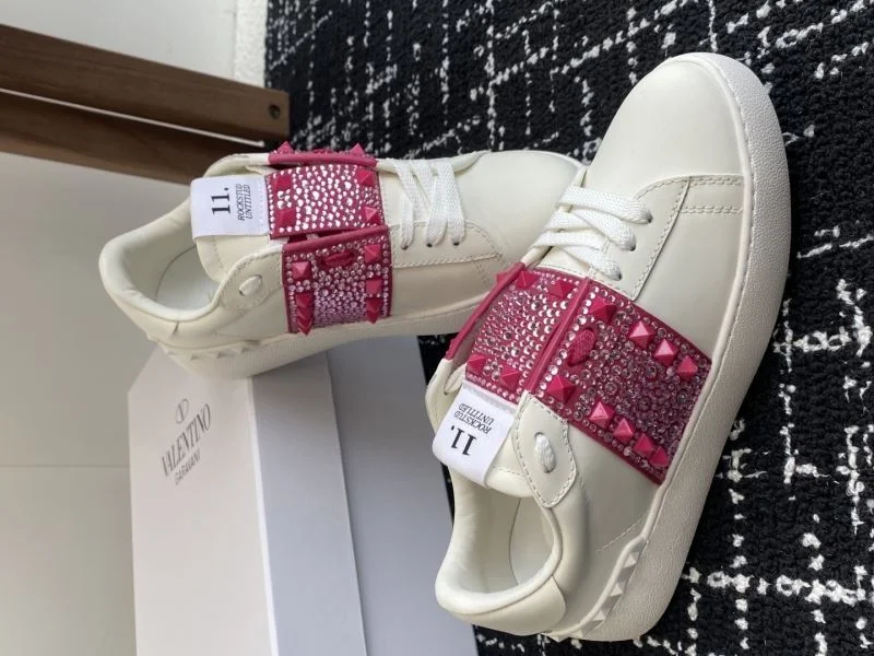 Valentino Rockstud Untitled Shoes Trendsetting 36130