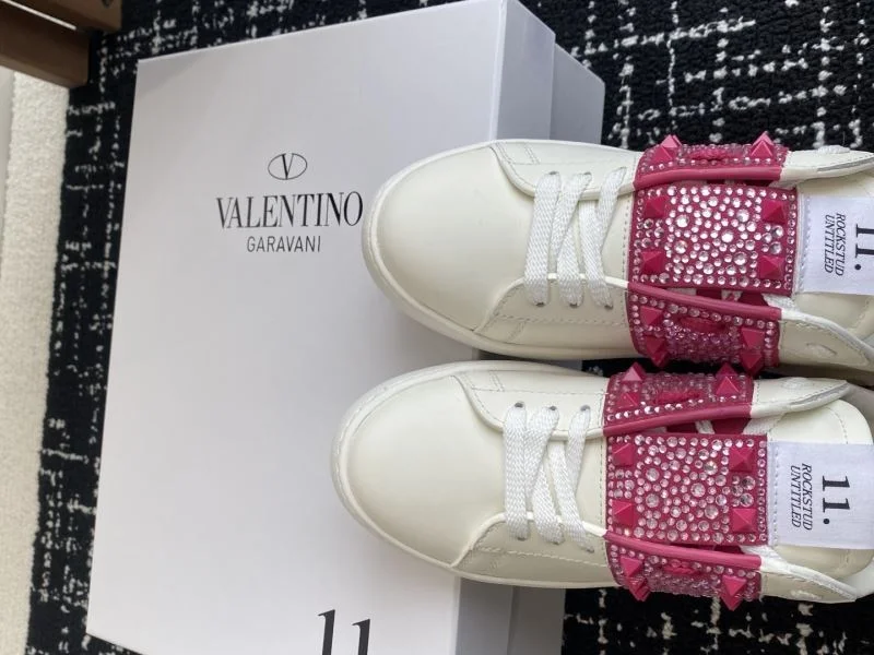 Valentino Rockstud Untitled Shoes Trendsetting 36130