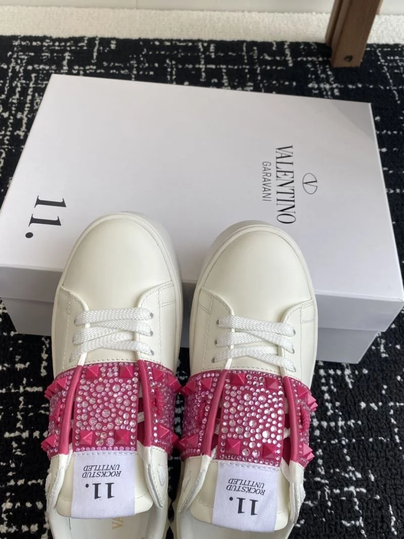 Lightweight Valentino Rockstud Untitled Shoes 36117