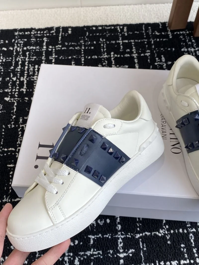Functional Valentino Rockstud Untitled Shoes 36128