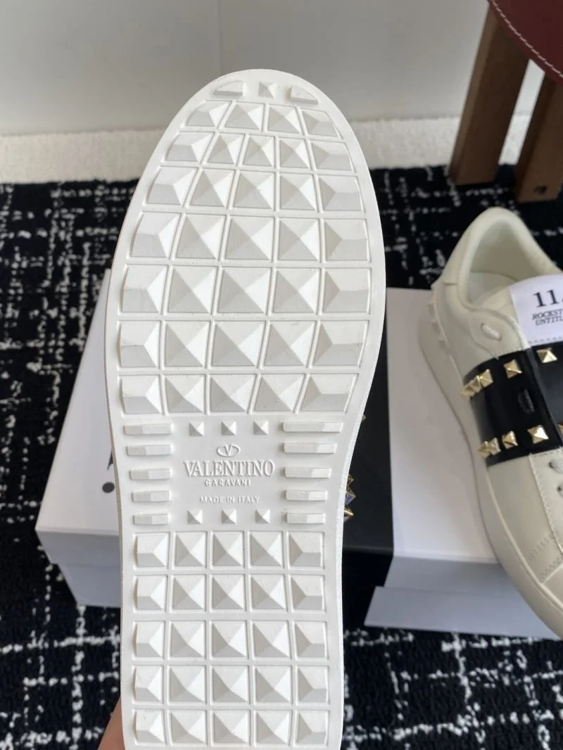 Valentino Rockstud Untitled Shoes TopPick 36119