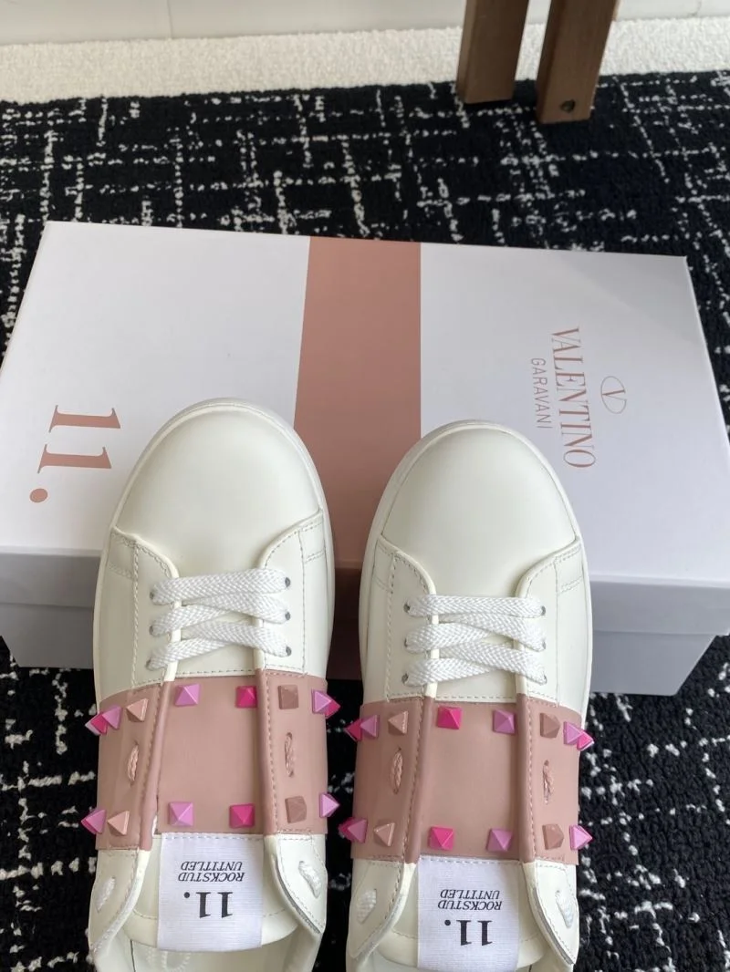 Valentino Rockstud Untitled Shoes SmoothTexture 36121