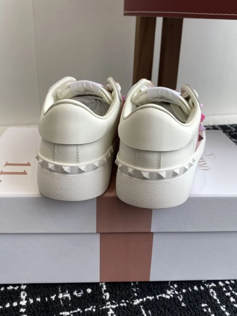Valentino Rockstud Untitled Shoes SmoothTexture 36121
