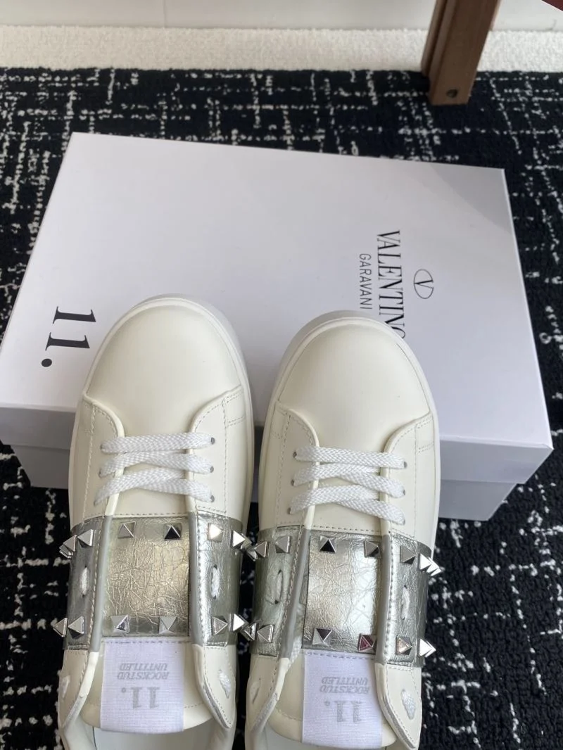 Fashionable Valentino Rockstud Untitled Shoes 36114
