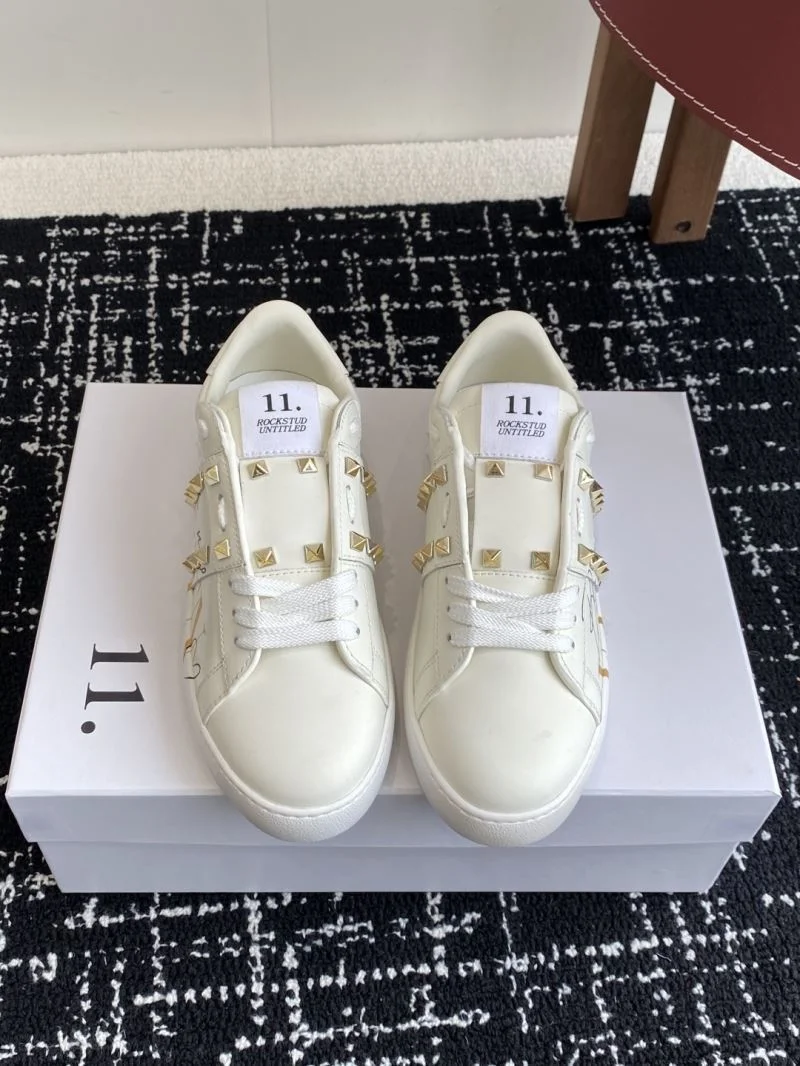 Lightweight Valentino Rockstud Untitled Shoes 36115