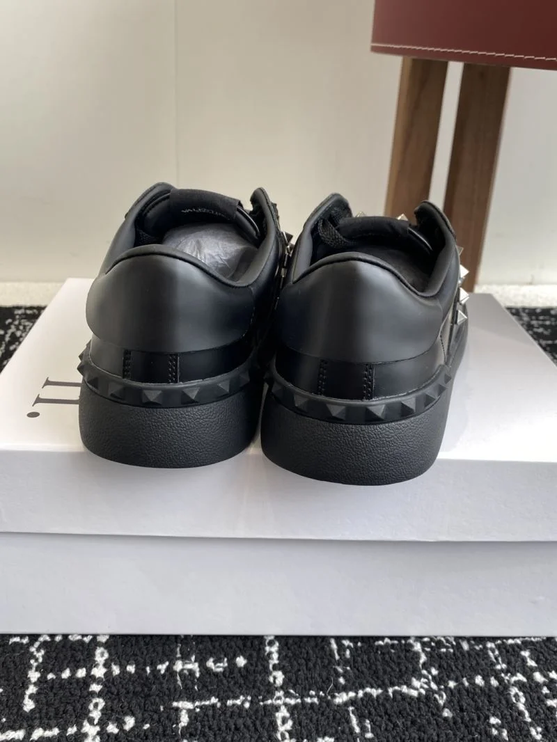 Valentino Rockstud Untitled Shoes ZipUp 36123